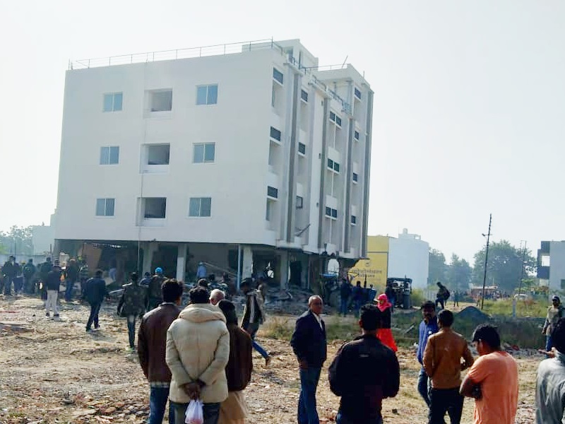 indore, Corporation bulldozer, illegal building