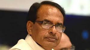 bhopal,Shivraj ,announced a fight, youth being burnt alive