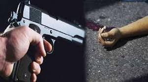 satna,  businessmen shot, looted bags, full of money