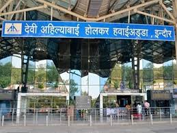 indore,Passenger smuggled, Dubai, fetched one kg of gold,  airport