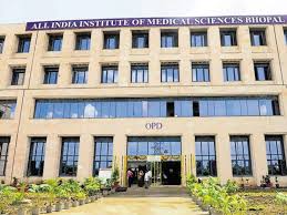 bhopal, Suspected corona patient, dies, another corona positive, neemuch