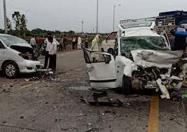 rajgarh, Five killed , 5 injured , two cars collision,MP