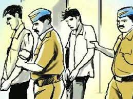 ujjain,Two miscreants ,Mumbai , committing robbery 