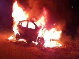 rajgarh,Fire , moving car , highway, family injured