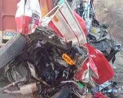 rewa, Truck collides ,standing container and pickup, three killed