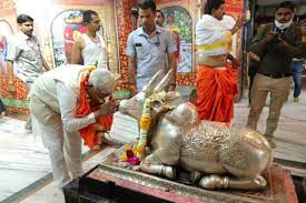 ujjain, Governor Patel, visited Lord Mahakaleshwar