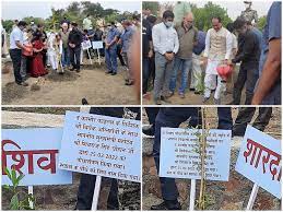 bhopal, Chief Minister ,planted sapling, filmmaker Vivek Agnihotri