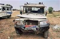 damoh, Police vehicle ,collided with tree, uncontrollably