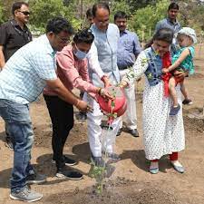 bhopal,Chief Minister Chouhan, planted saplings 