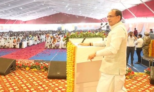 मुख्यमंत्री शिवराज ने कहा भगवान बिरसा मुंडा देश के जनजातीय समाज के गौरव
