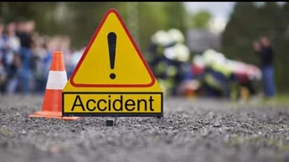 इंदौर के सात मील रोड पर सड़क दुर्घटना में एक युवक की मौत 