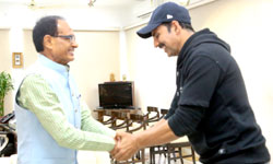 akshya kumar