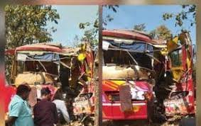 singroli,Uncontrolled bus , three died